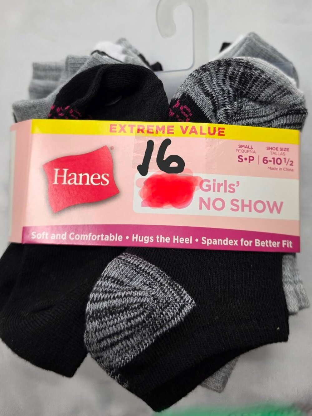 Hanes Girls No Show Socks 16 Pair Pack Size Small 6-10.5 Black Gray White